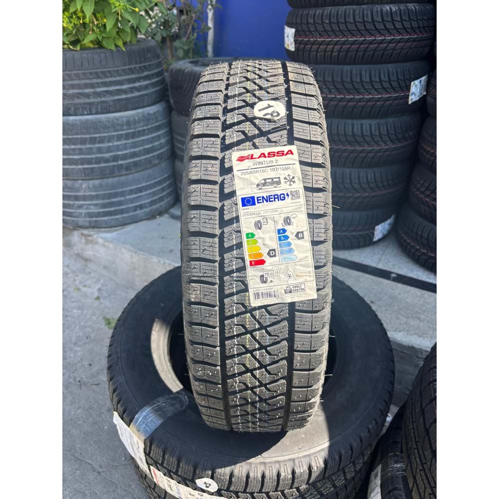 205/65R16C 107/105R Lassa Wintus 2 M+S 3PMSF