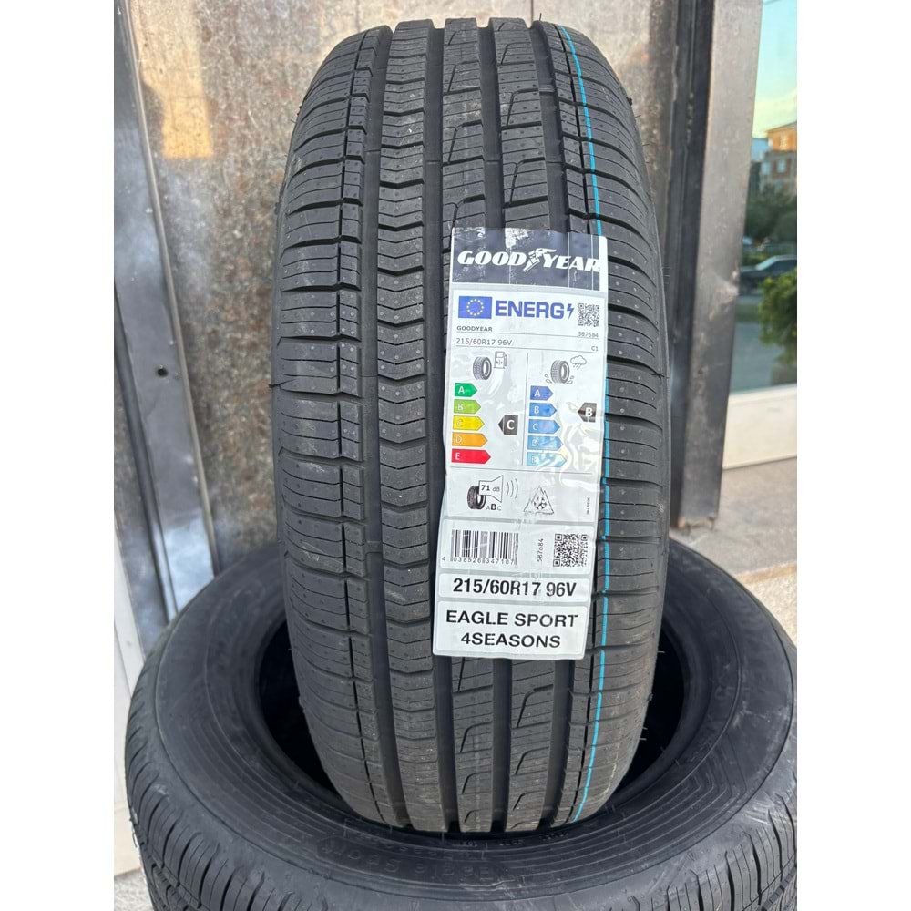 215/60R17 96V Goodyear Eagle Sport 4Seasons