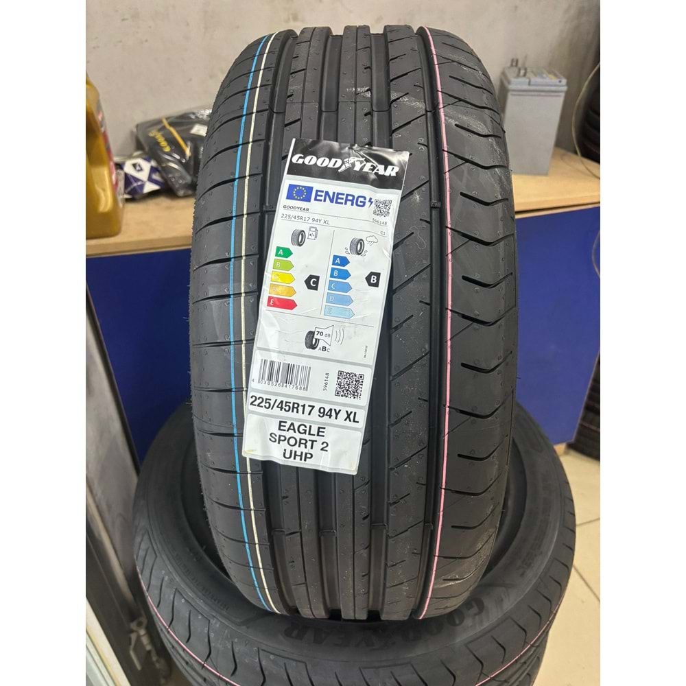 225/45R17 94Y XL Goodyear Eagle Sport 2 Uhp FP