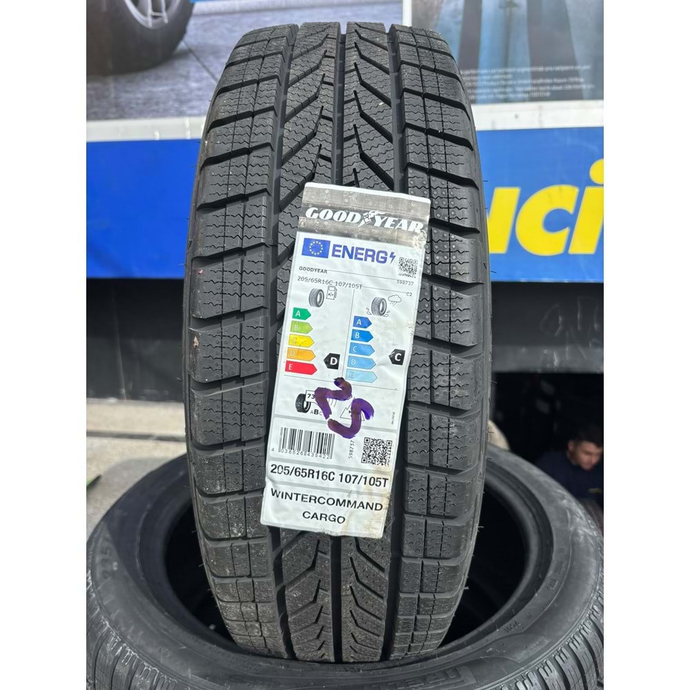 205/65R16C 107/105T Goodyear WinterCommand Cargo M+S 3PMSF