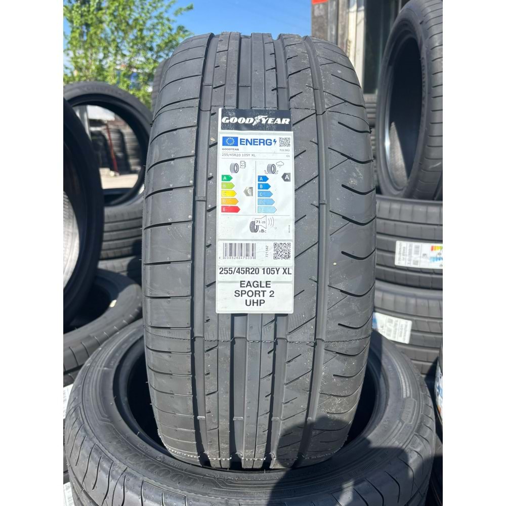 255/45R20 105Y XL Goodyear Eagle Sport 2 Uhp FP