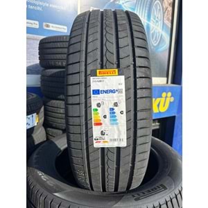 215/60R17 96V Pirelli Cinturato Rosso