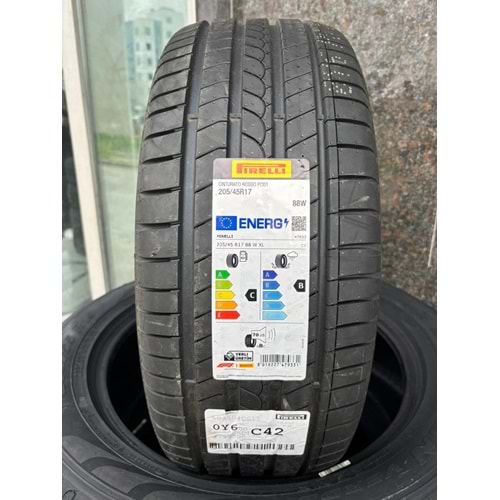 205/45R17 88W XL Pirelli Cinturato Rosso
