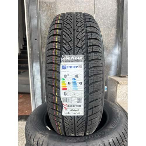 215/60R17 96H Goodyear Ultragrip 8 Performance M+S