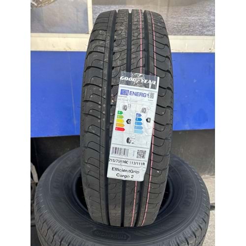 215/75R16C 113/111R Goodyear Efficientgrip Cargo 2