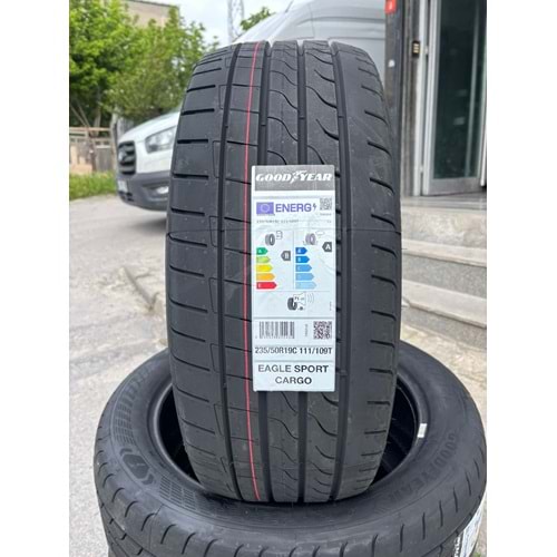 235/50R19C 111/109T Goodyear Eagle Sport Cargo