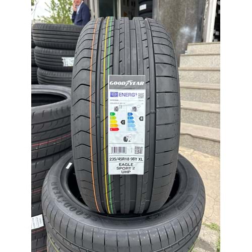 235/45R18 98Y XL Goodyear Eagle Sport 2 Uhp FP
