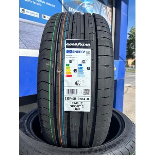 235/40R19 96Y XL Goodyear Eagle Sport 2 Uhp FP