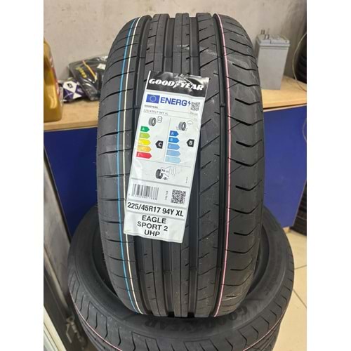 225/45R17 94Y XL Goodyear Eagle Sport 2 Uhp FP